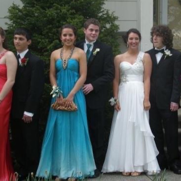 Alisha Hill Ombré Beaded Neck Prom Dress - Picture 3 of 8